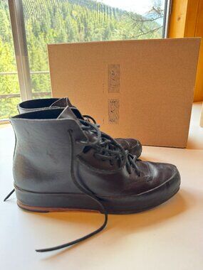 FEIT Hand-Sewn High Top Leather Sneakers – EU 38